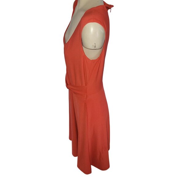 orange Sleeveless Scoop Neck Midi Dress With Waist Twist Detail & Back Zipper - Picture 4 of 10